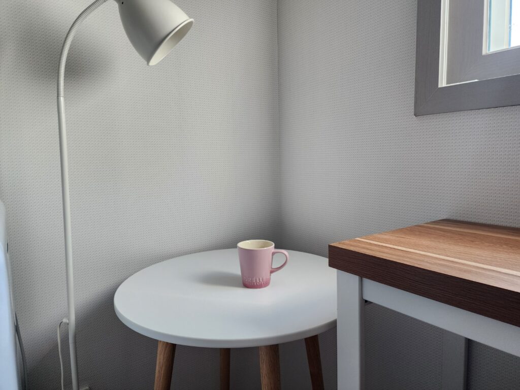 티타임을 준비한 듯한 모습