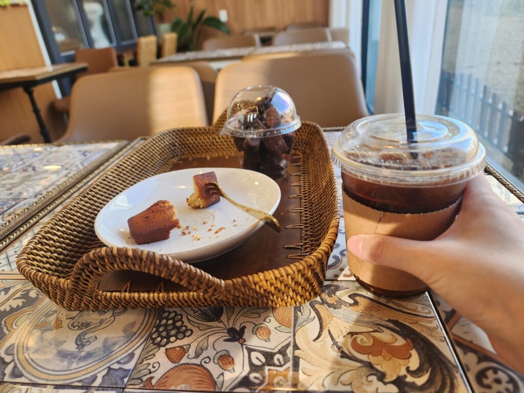 칭찬일기 보상으로 좋아하는 디저트 먹기