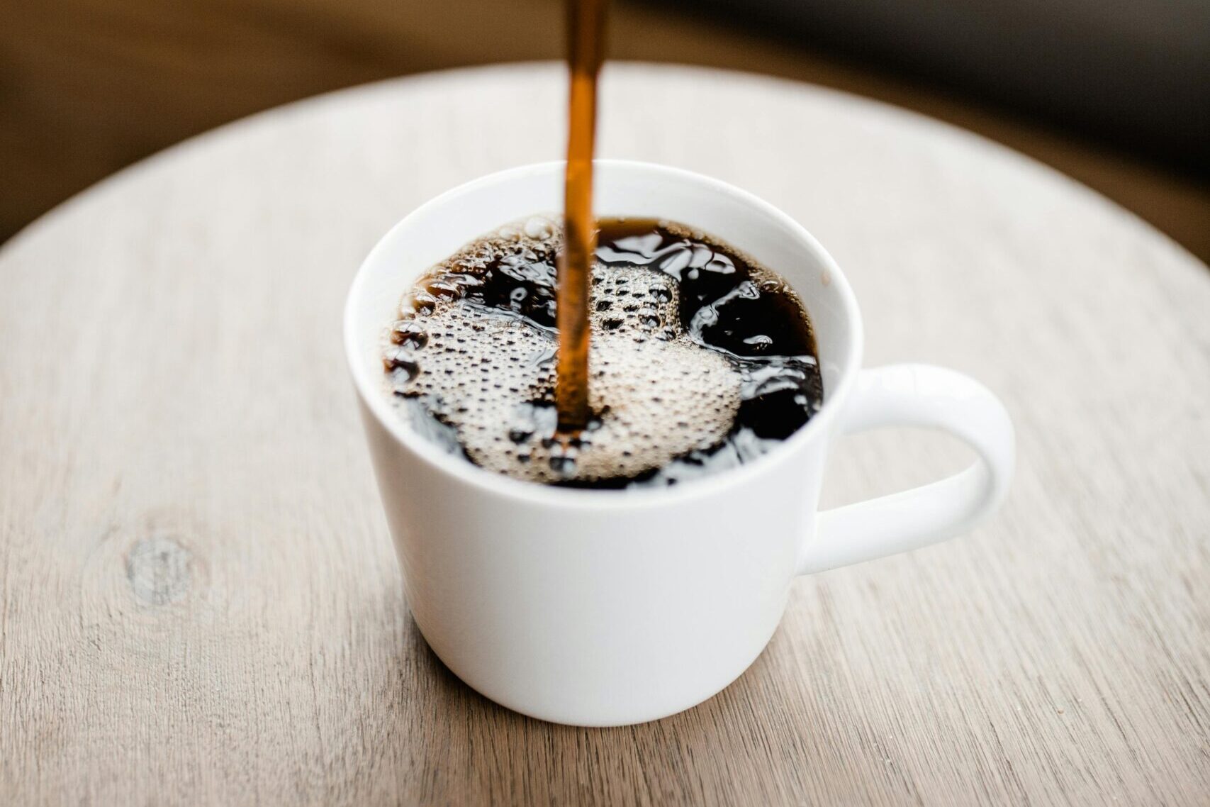 공복에 먹으면 속쓰림 생기는 대표적인 음식으로 커피